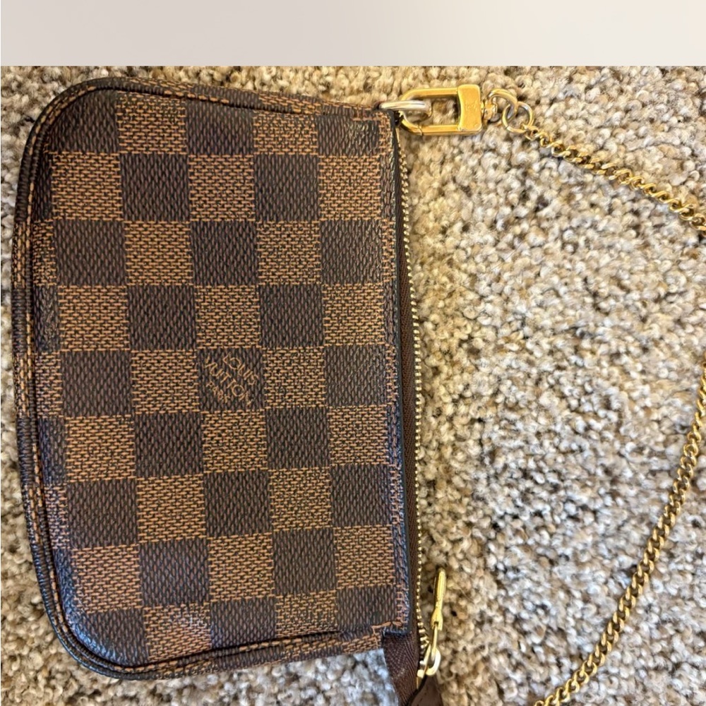 Authentic Louis Vuitton Damier Ebene Mini Pochette SF2174